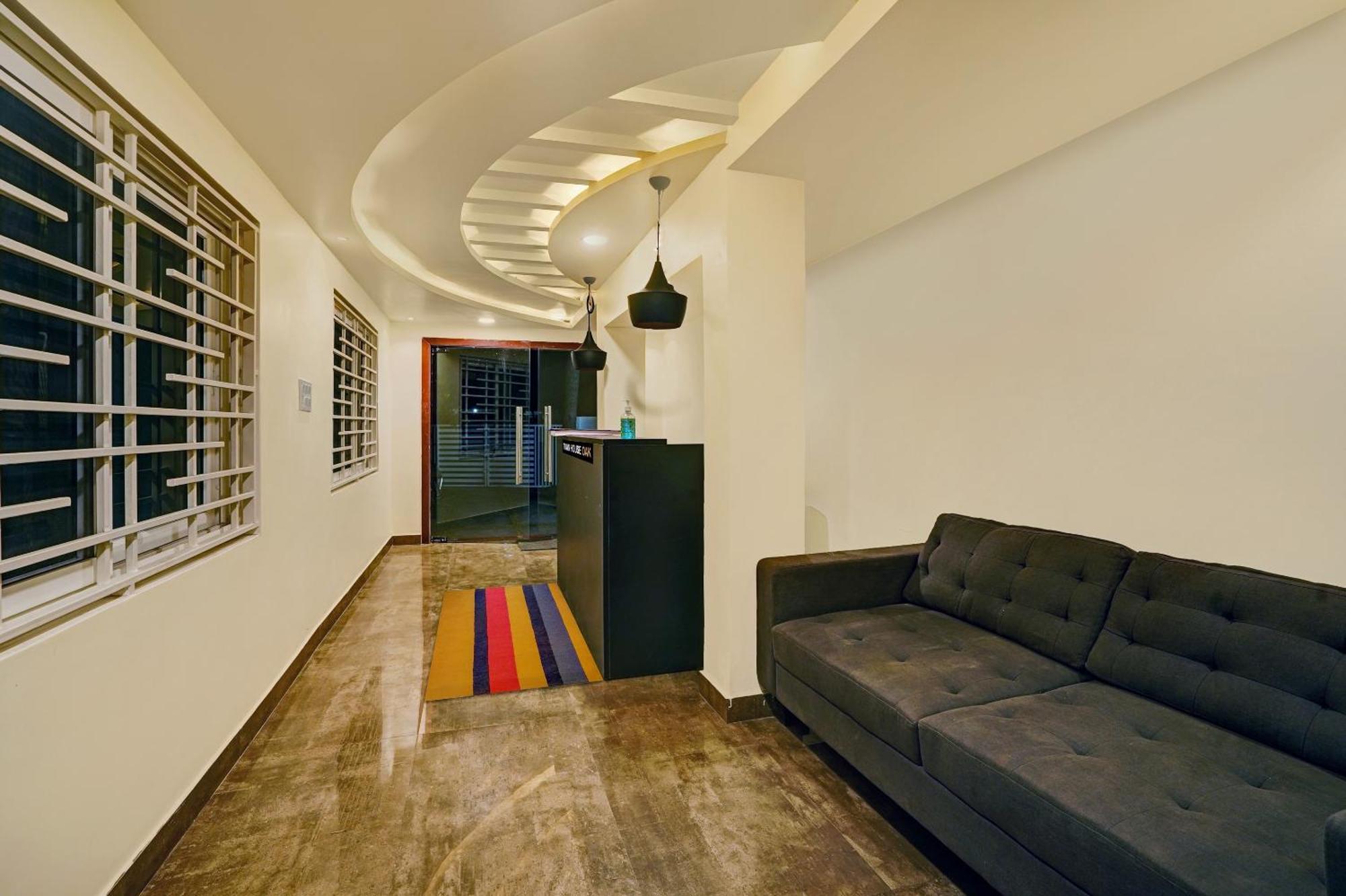 Capital O De Alphabet Kakinada Hotel Bagian luar foto