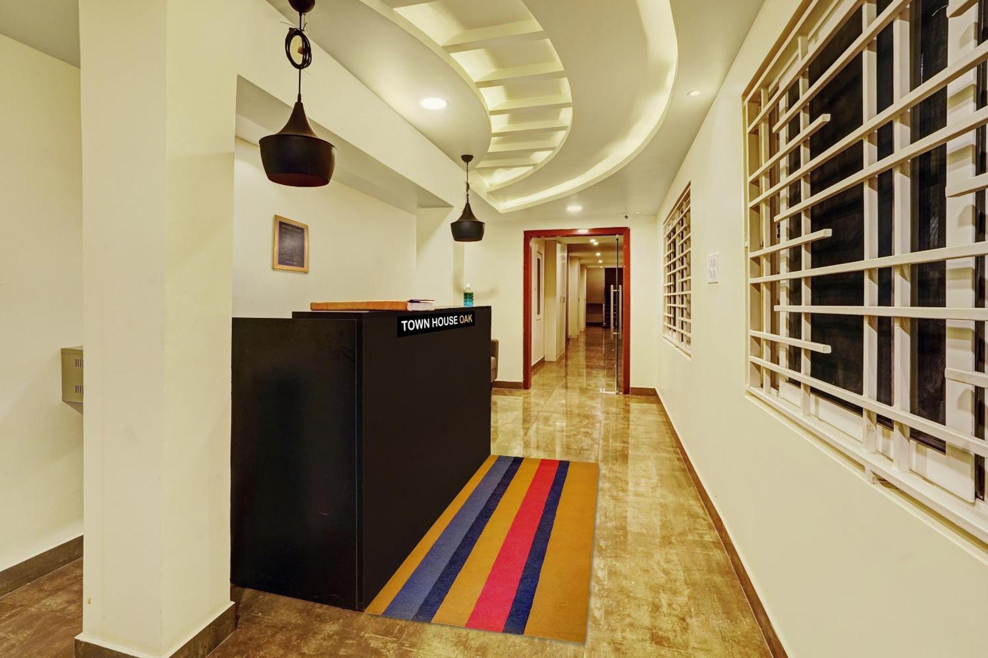 Capital O De Alphabet Kakinada Hotel Bagian luar foto